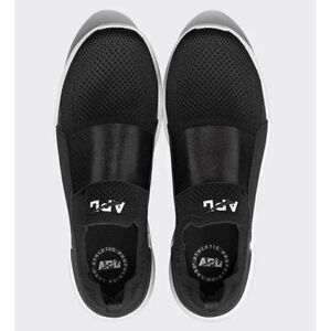 APL: Athletic Propulsion Labs Techloom Bliss Sneakers in Black Size 10.5